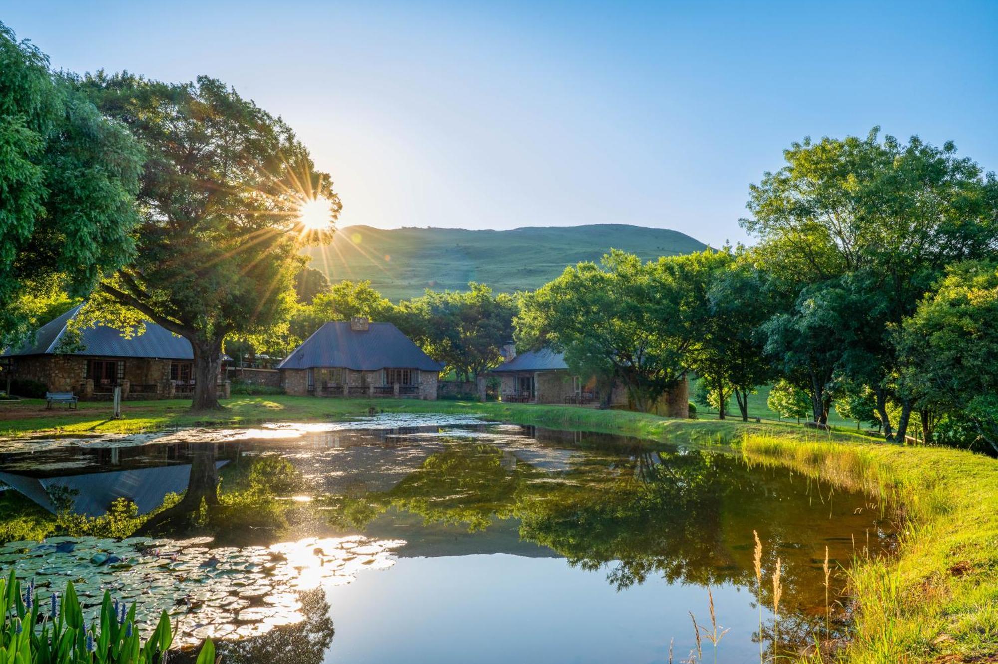 Walkersons Hotel & Spa Dullstroom Ngoại thất bức ảnh